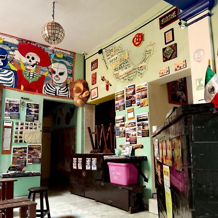 The Roof Backpackers Hotel Guadalajara Kültér fotó