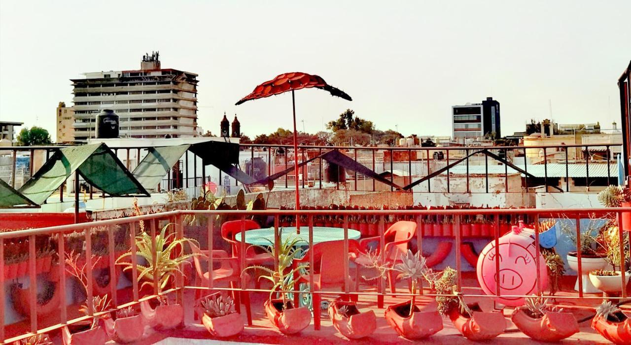 The Roof Backpackers Hotel Guadalajara Kültér fotó
