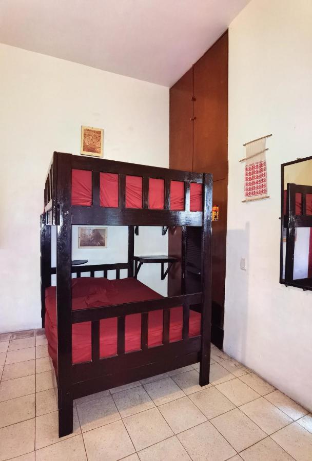 The Roof Backpackers Hotel Guadalajara Kültér fotó