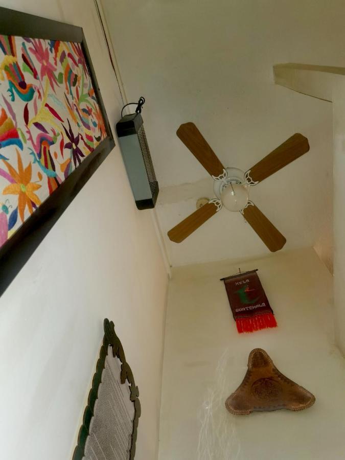 The Roof Backpackers Hotel Guadalajara Kültér fotó